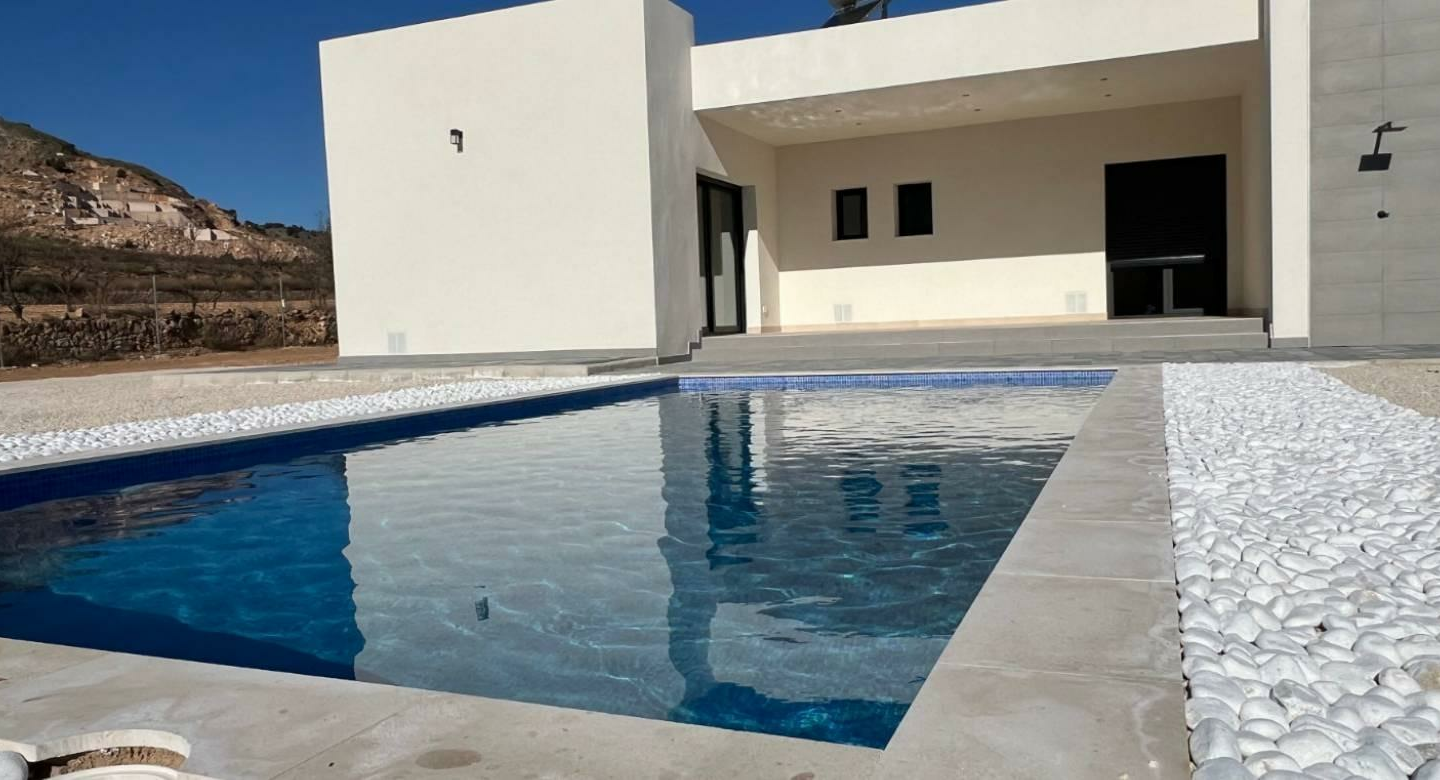 3-bedroom Villa In Hondón De Las Nieves, Spain (168 M²)