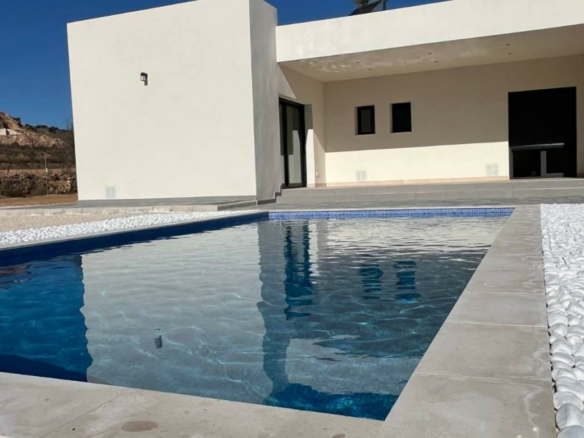 3-bedroom Villa In Hondón De Las Nieves, Spain (168 M²)