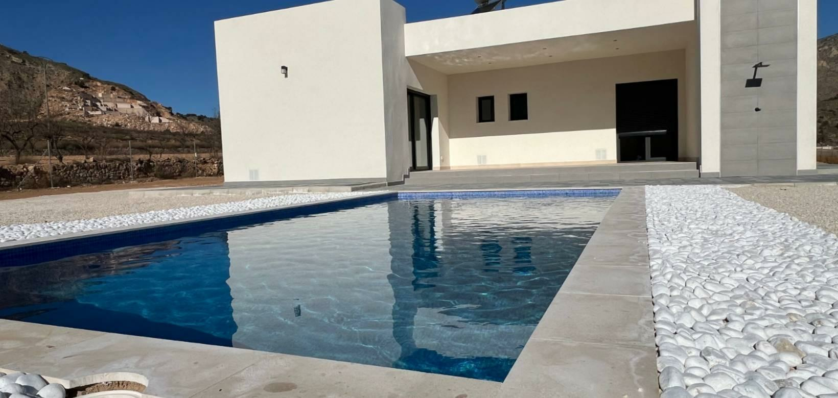 3-bedroom Villa In Hondón De Las Nieves, Spain (168 M²)