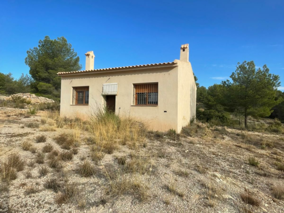 Land In Pinoso, Spain (69 M²)