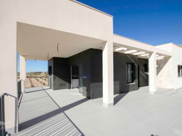 3-bedroom Detached Villa In Macisvenda, Spain (250 M²)