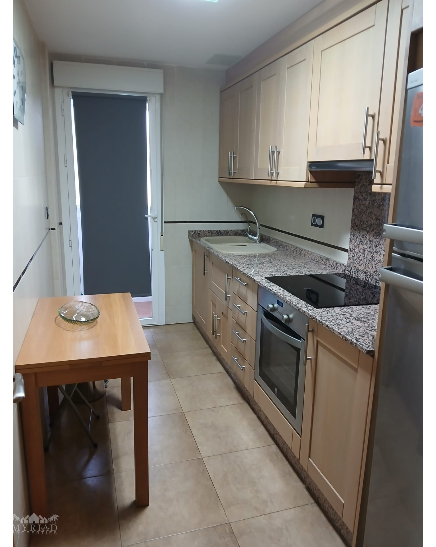 3-bedroom Apartment In Pinoso, Spain (70 M²)