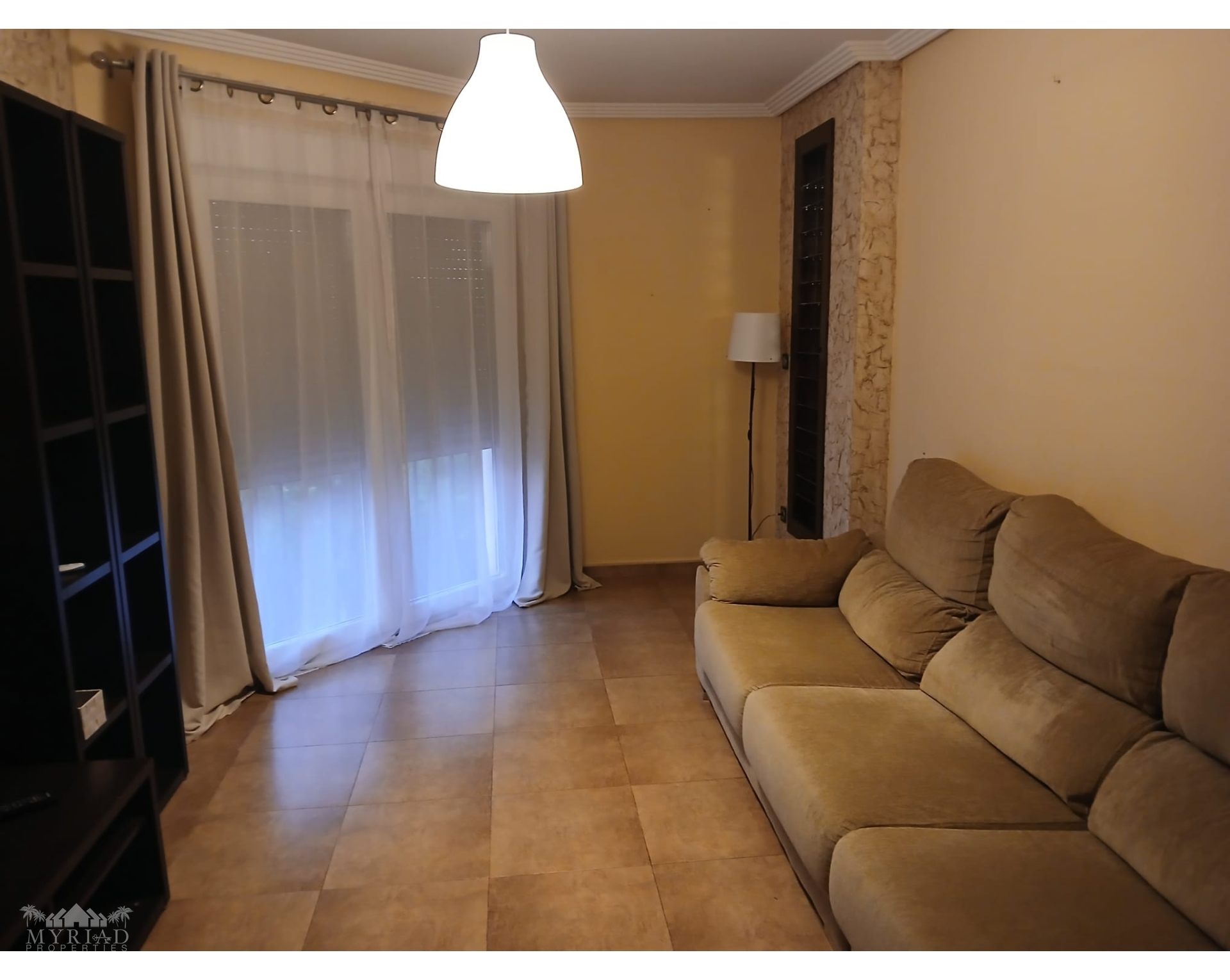 3-bedroom Apartment In Pinoso, Spain (70 M²)