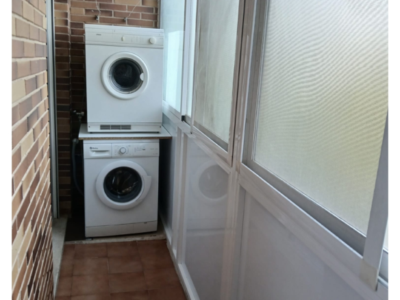3-bedroom Apartment In Pinoso, Spain (70 M²)