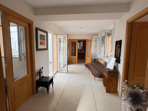 6-bedroom Detached Villa In Pinoso, Spain (453 M²)