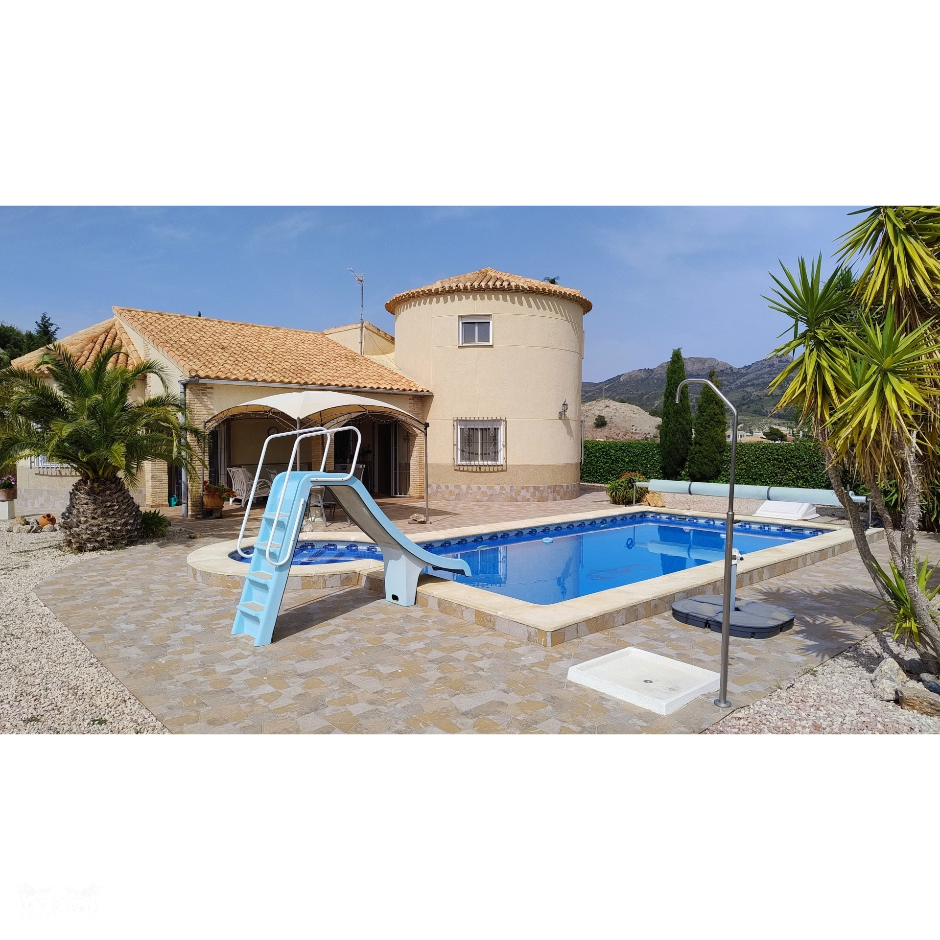 4-bedroom Detached Villa In Fortuna, Spain (140 M²)