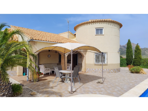 4-bedroom Detached Villa In Fortuna, Spain (140 M²)