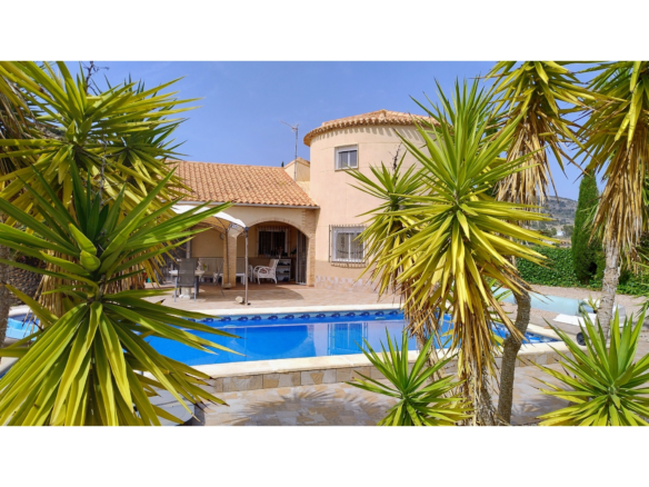 4-bedroom Detached Villa In Fortuna, Spain (140 M²)