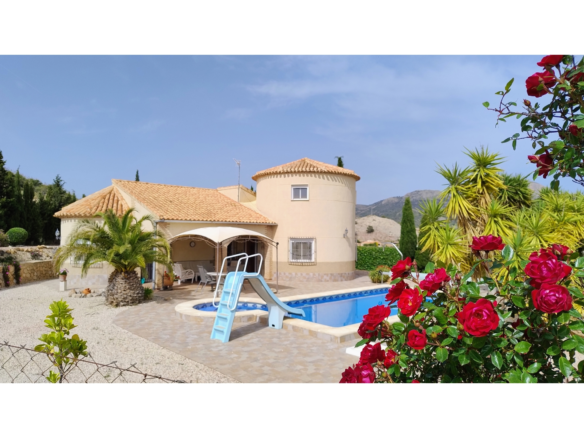 4-bedroom Detached Villa In Fortuna, Spain (140 M²)