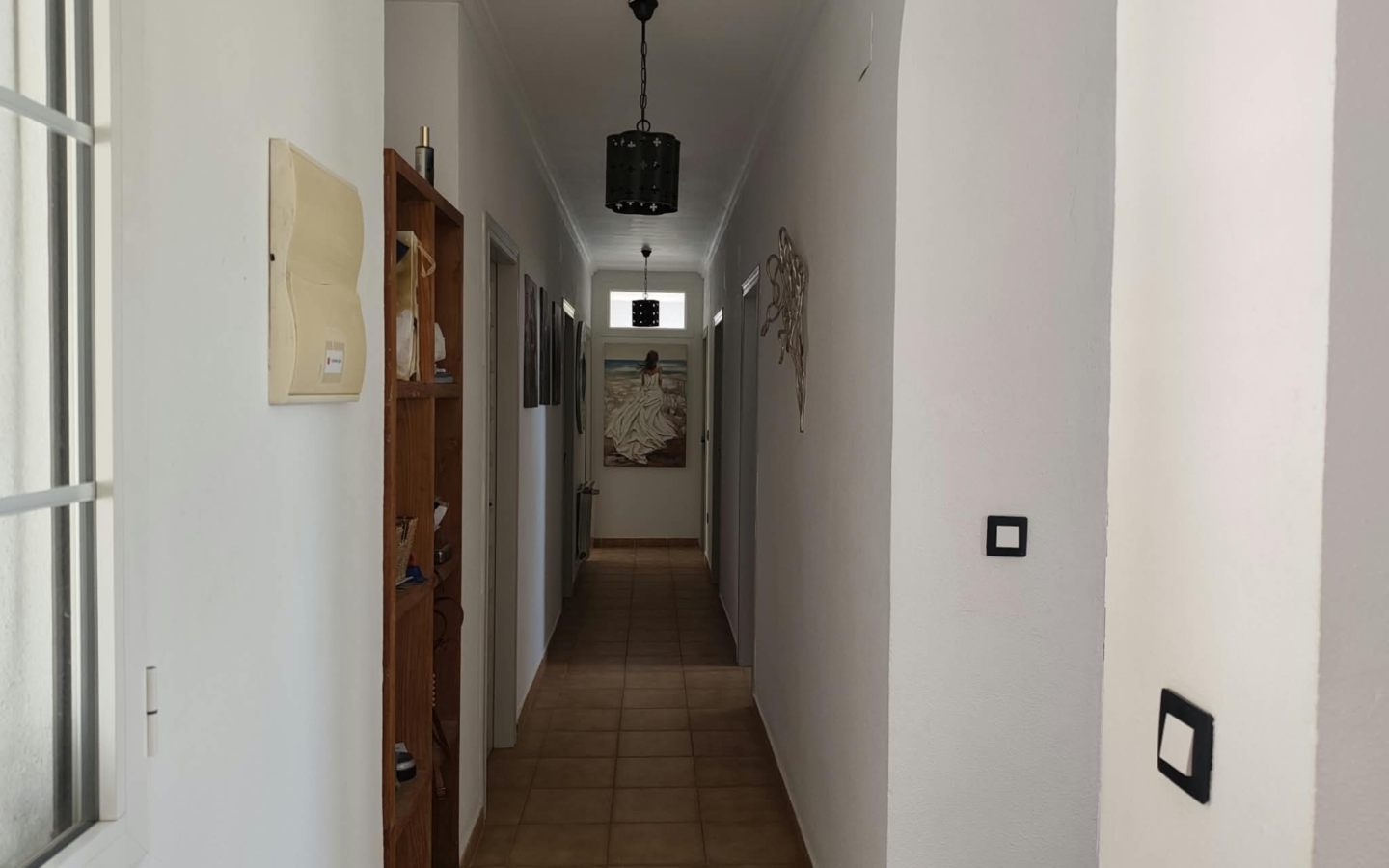 4-bedroom Country House In Mon&oacute;var, Spain