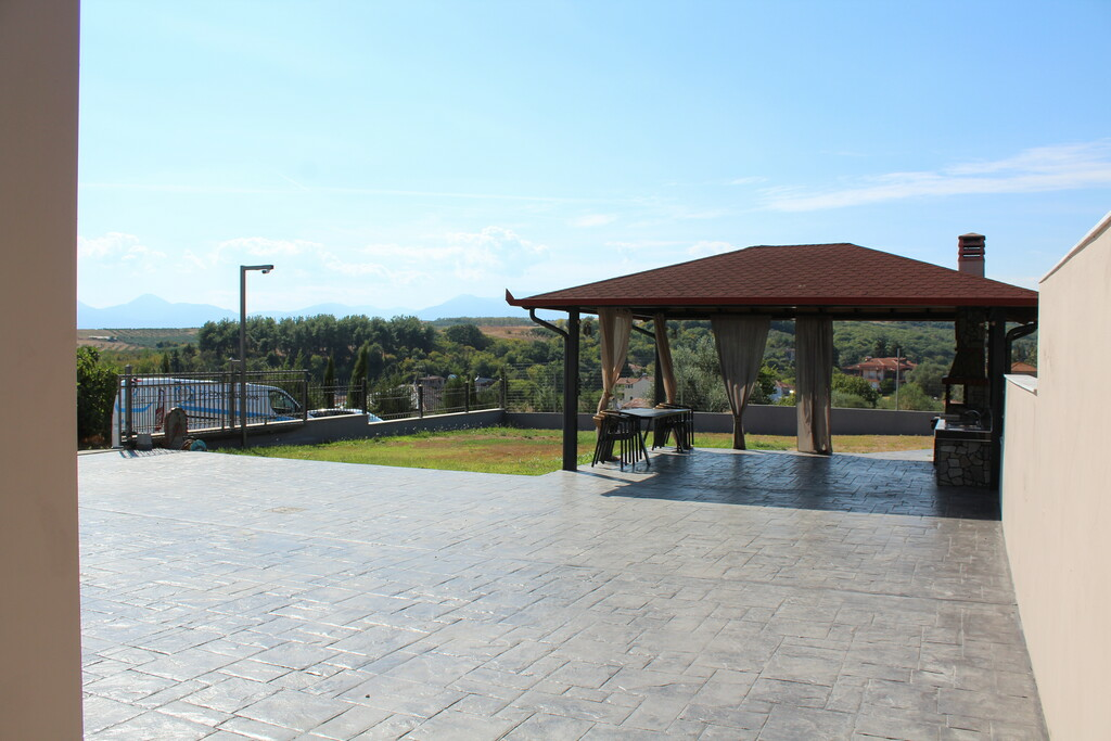4-bedroom Detached House In Katerini, Greece (220 M²)