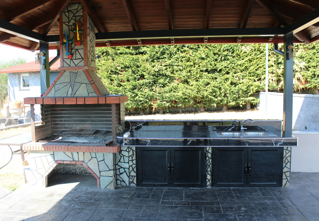 4-bedroom Detached House In Katerini, Greece (220 M²)