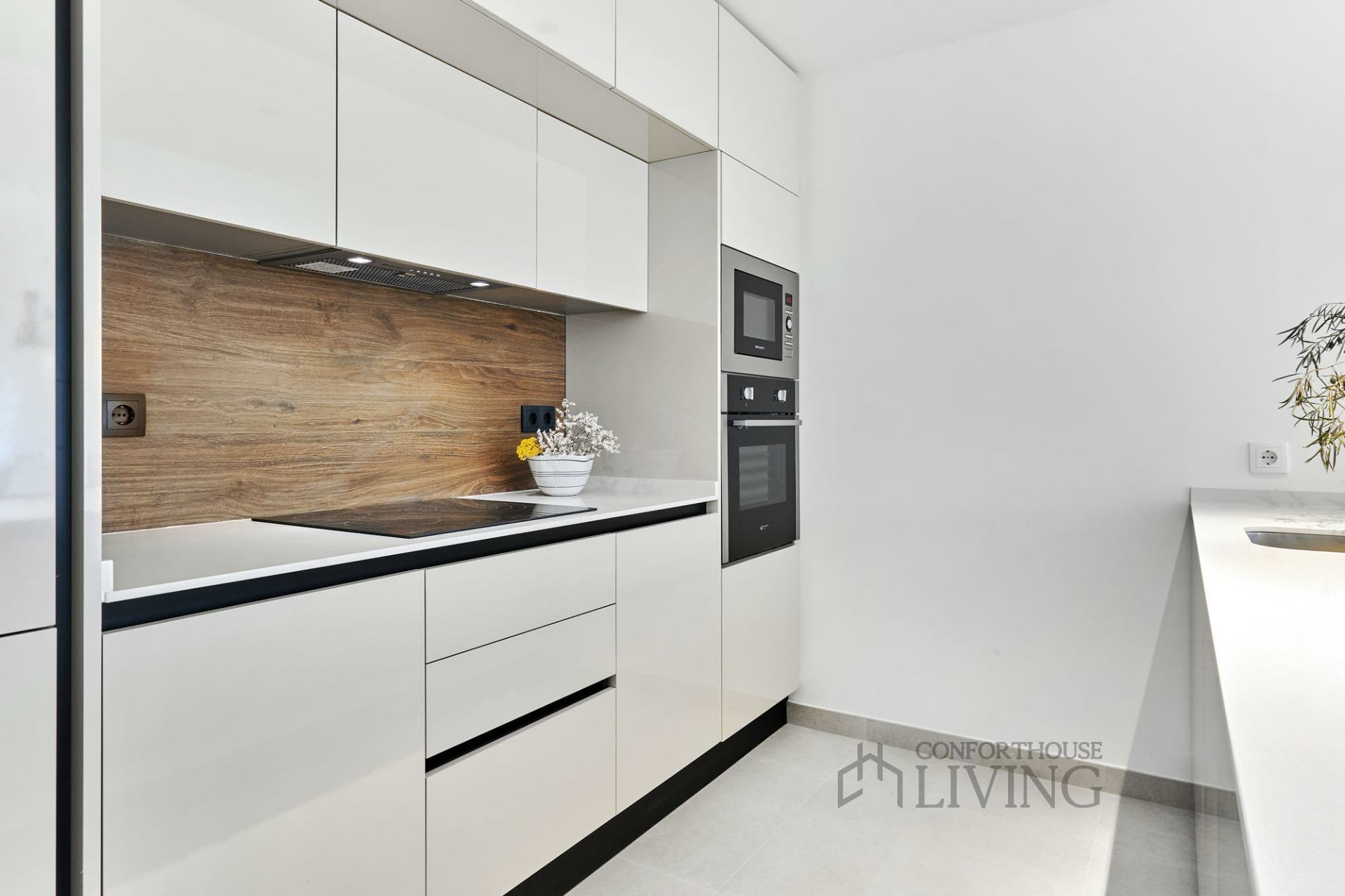 2-bedroom Ground Floor In Torrevieja, Spain (135 M²)