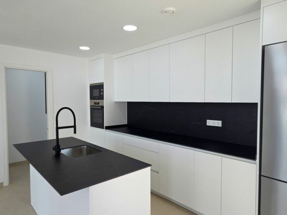 3-bedroom Villa In Alhama De Murcia, Spain (102 M²)