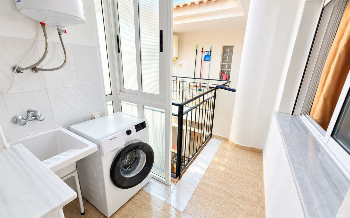 2-bedroom Flat In Los Alcázares, Spain (84 M²)
