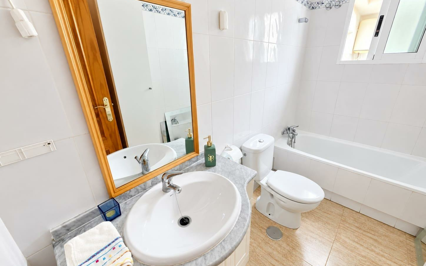 2-bedroom Flat In Los Alcázares, Spain (84 M²)