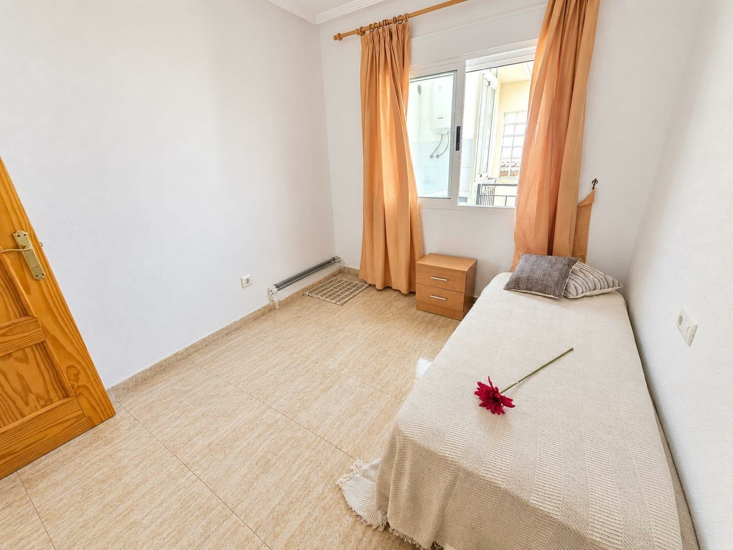 2-bedroom Flat In Los Alcázares, Spain (84 M²)
