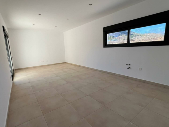 3-bedroom Villa In Hondón De Las Nieves, Spain (153 M²)