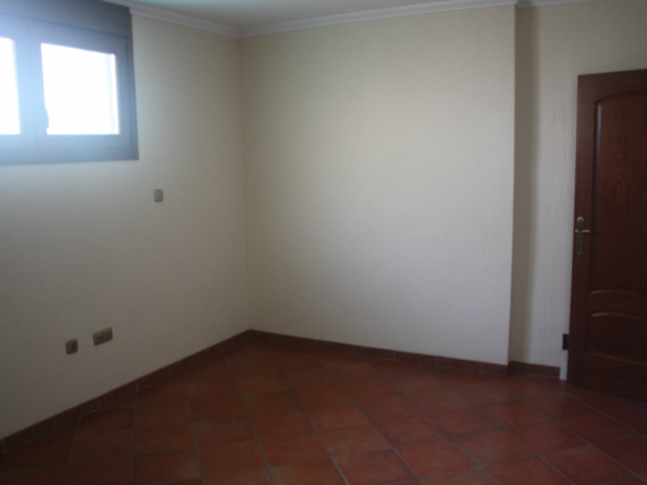 2-bedroom Terraced House In Torrevieja, Spain (225 M²)