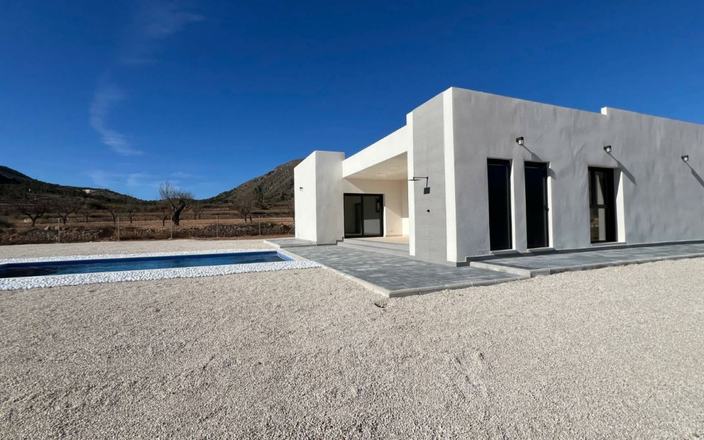 3-bedroom Villa In Hondón De Las Nieves, Spain (168 M²)