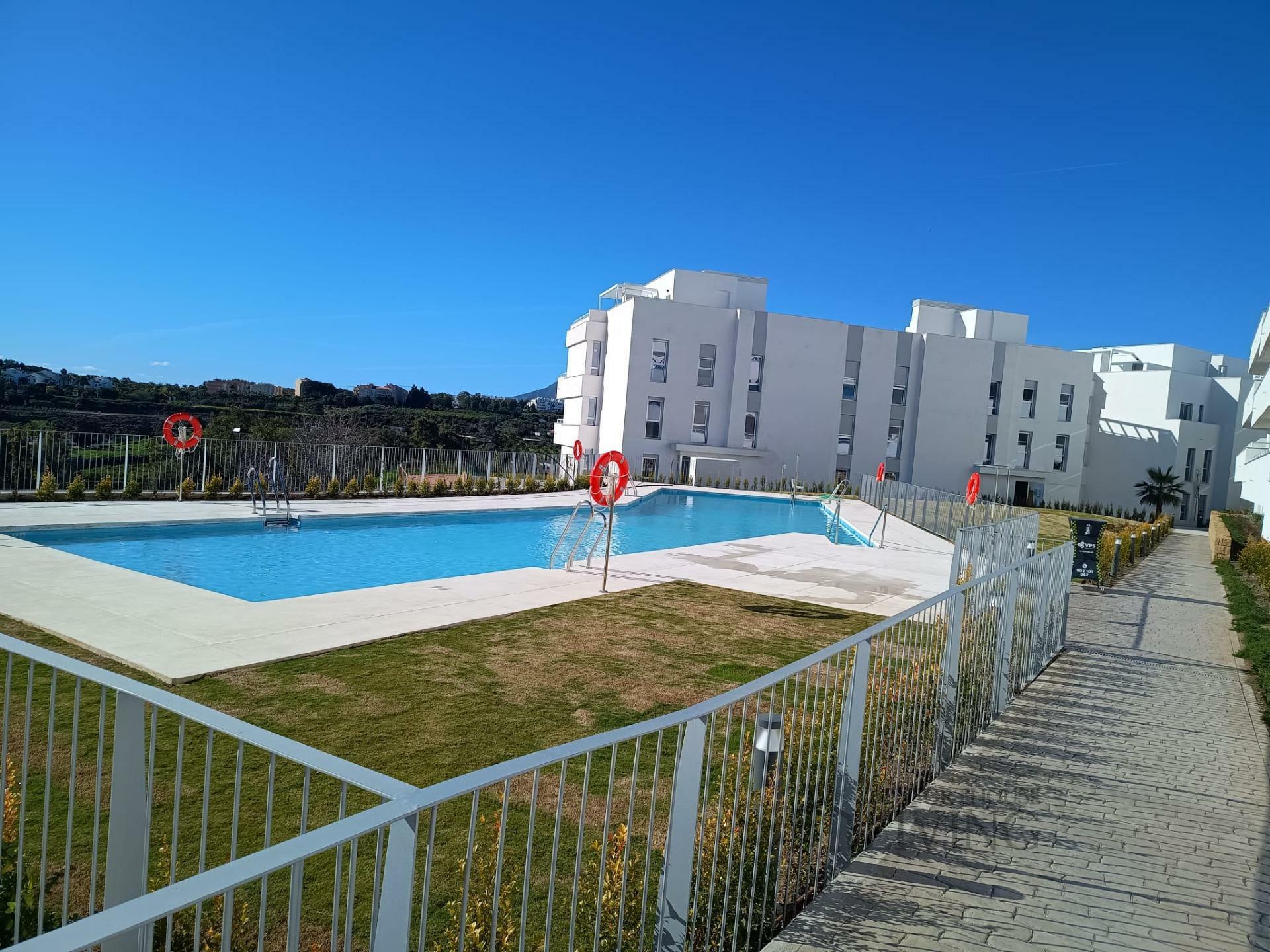 3-bedroom Ground Floor In Estepona, Spain (139 M²)