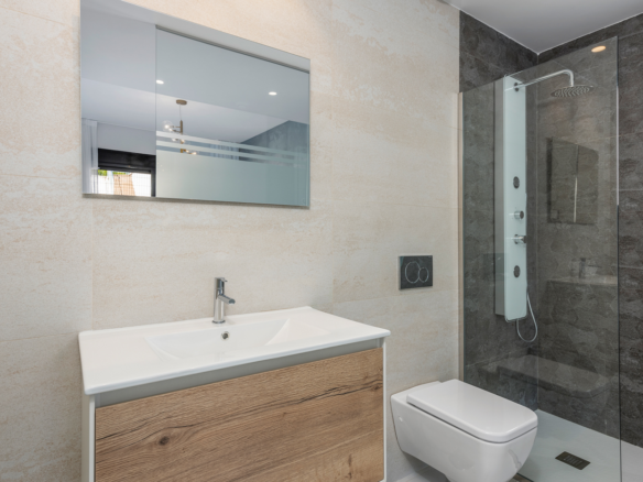 2-bedroom Bungalow In San Miguel De Salinas, Spain (163 M²)