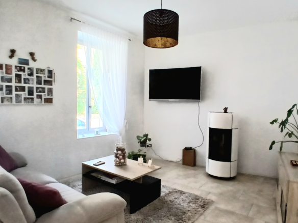 3-bedroom House In Alignan Du Vent, France (116 M²)