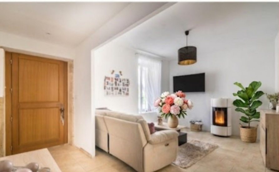 3-bedroom House In Alignan Du Vent, France (116 M²)