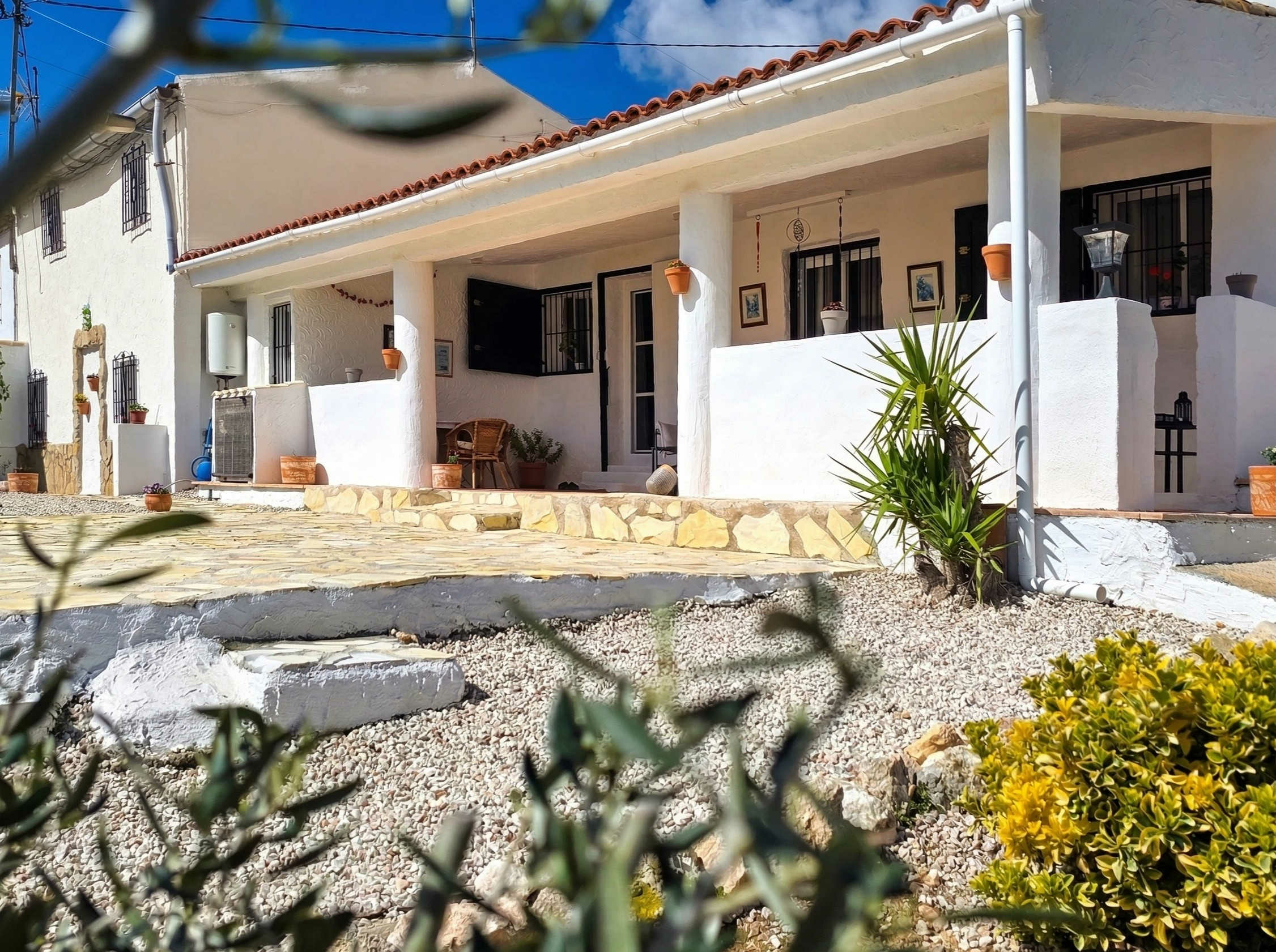 4-bedroom Country House In Fortuna, Spain (180 M²)