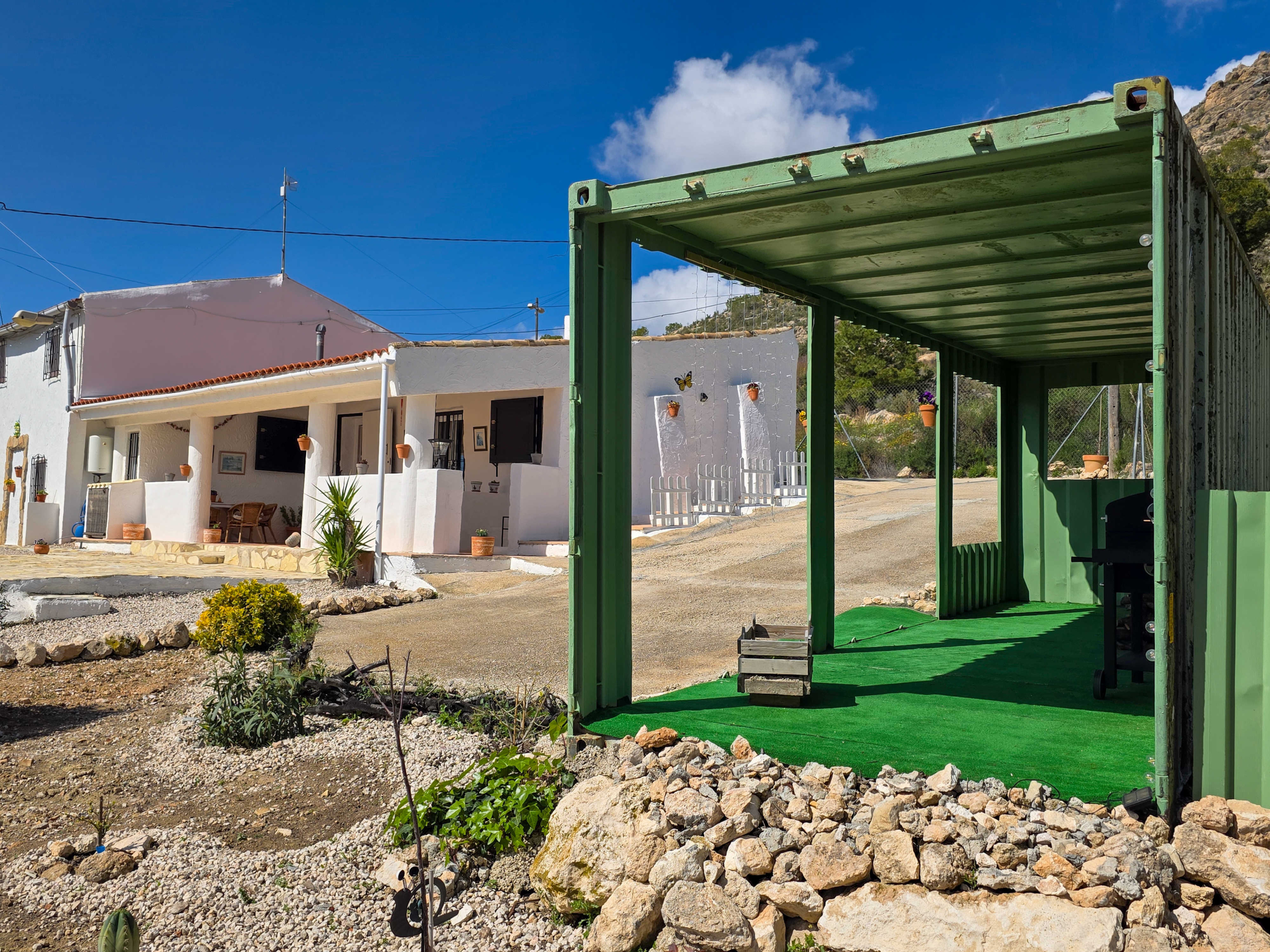 4-bedroom Country House In Fortuna, Spain (180 M²)
