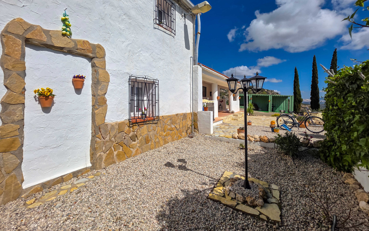 4-bedroom Country House In Fortuna, Spain (180 M²)