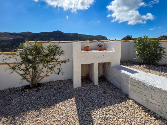 4-bedroom Country House In Fortuna, Spain (180 M²)