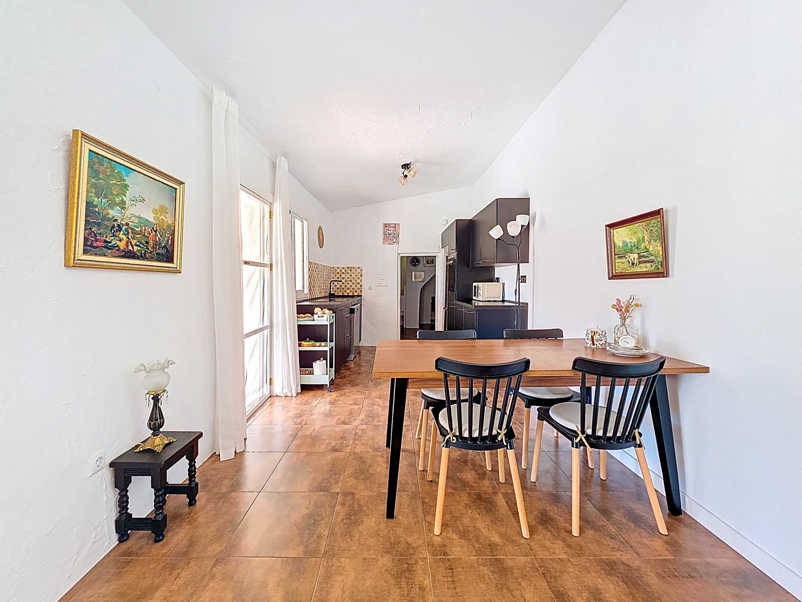 4-bedroom Country House In Fortuna, Spain (180 M²)