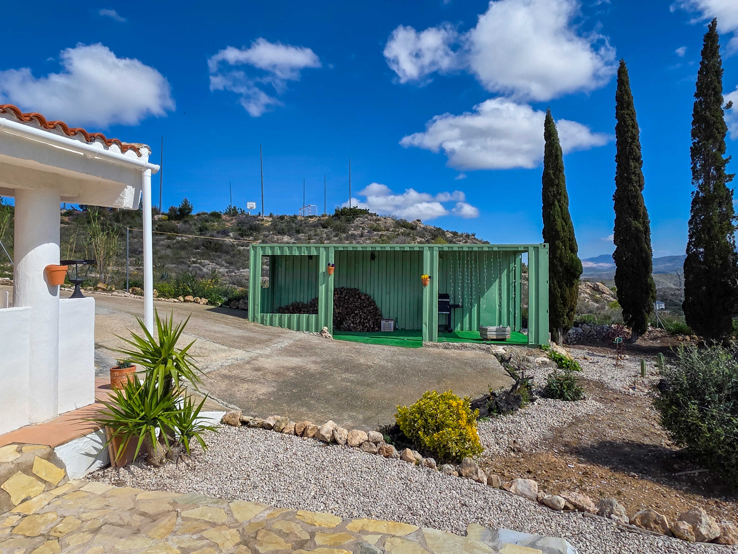 4-bedroom Country House In Fortuna, Spain (180 M²)