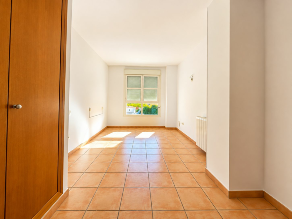 2-bedroom Apartment In Jávea, Spain (100 M²)