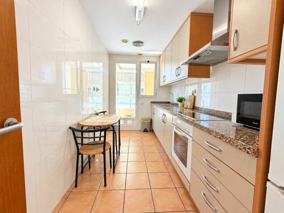 2-bedroom Apartment In Jávea, Spain (100 M²)