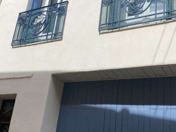 3-bedroom House In Saint Genies De Fontedit, France (100 M²)