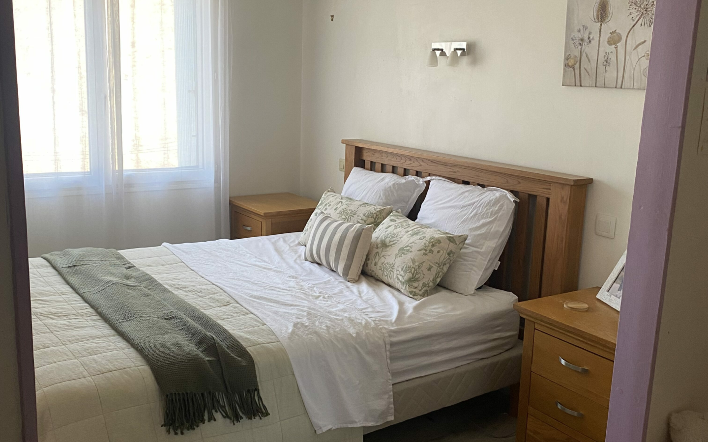 3-bedroom House In Saint Genies De Fontedit, France (100 M²)