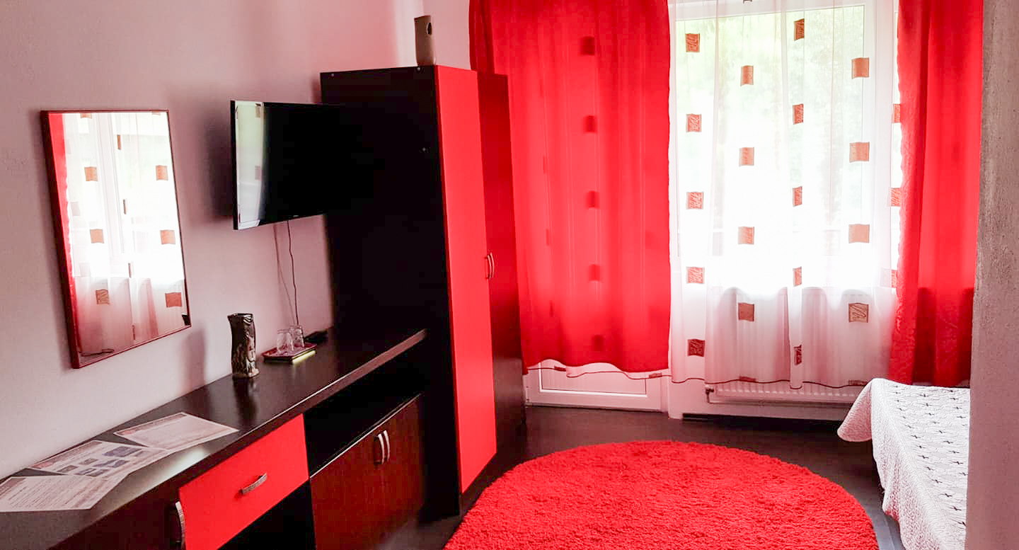Investment Opportunity: 4-star Guesthouse For Sale (turnkey Business) In The Heart Of Bran