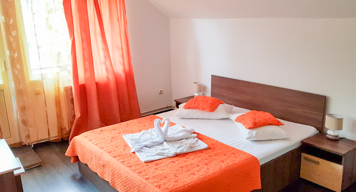 Investment Opportunity: 4-star Guesthouse For Sale (turnkey Business) In The Heart Of Bran