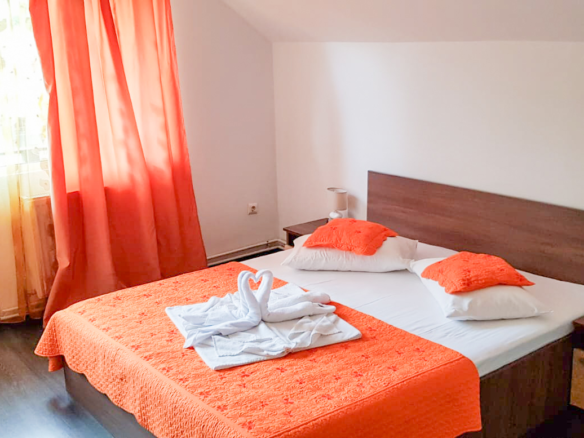 Investment Opportunity: 4-star Guesthouse For Sale (turnkey Business) In The Heart Of Bran