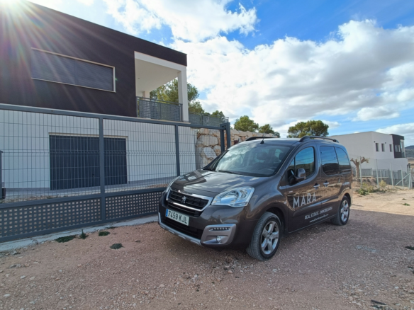 3-bedroom Detached Villa In Cañada De La Leña, Spain (200 M²)