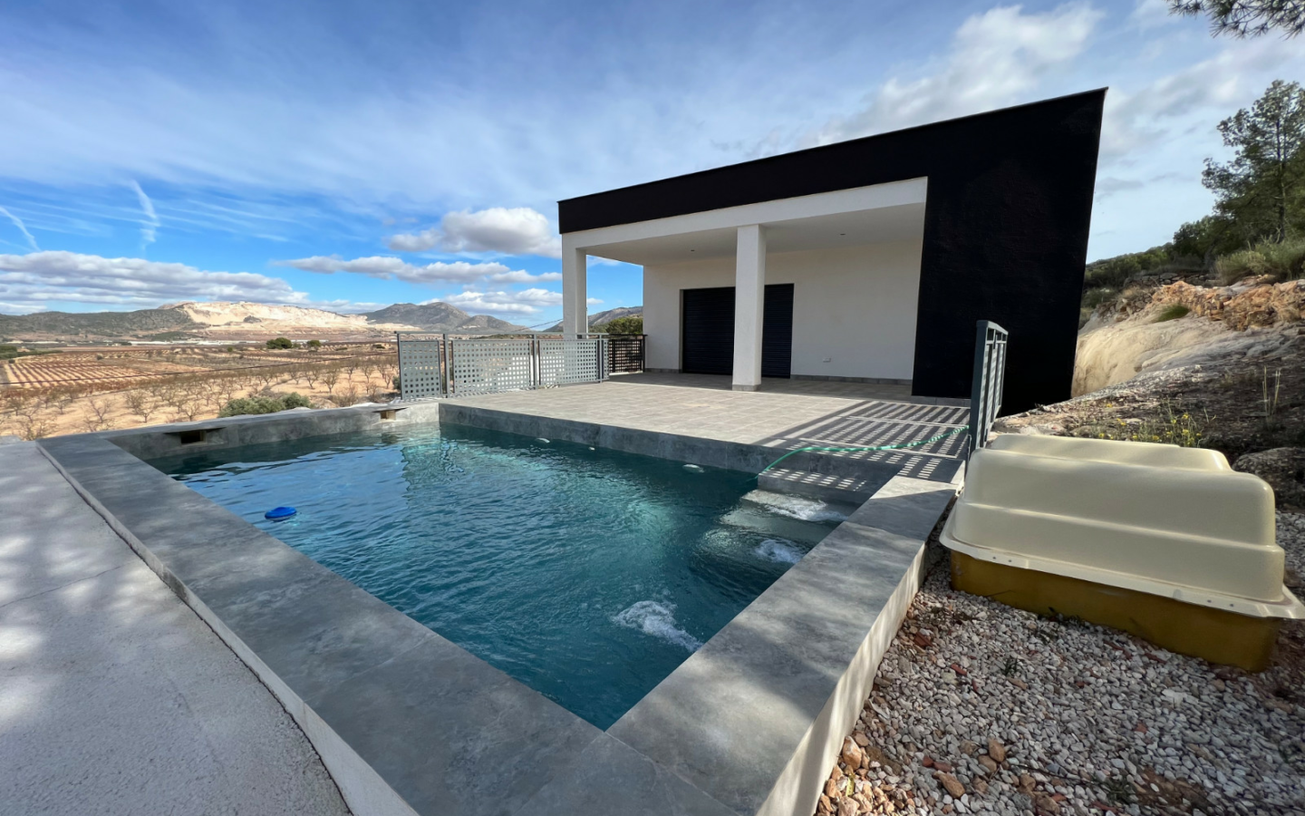 3-bedroom Detached Villa In Cañada De La Leña, Spain (200 M²)