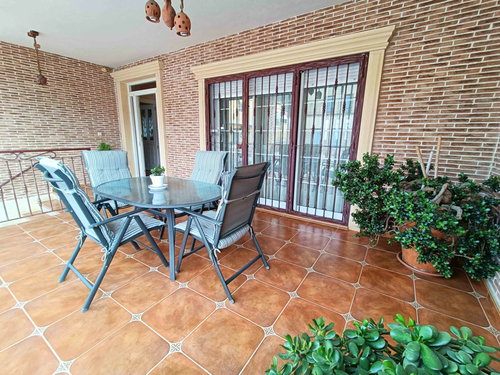 4-bedroom Townhouse In Hondón De Los Frailes, Spain (462 M²)