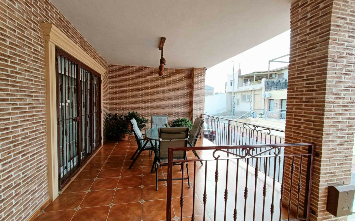 4-bedroom Townhouse In Hondón De Los Frailes, Spain (462 M²)