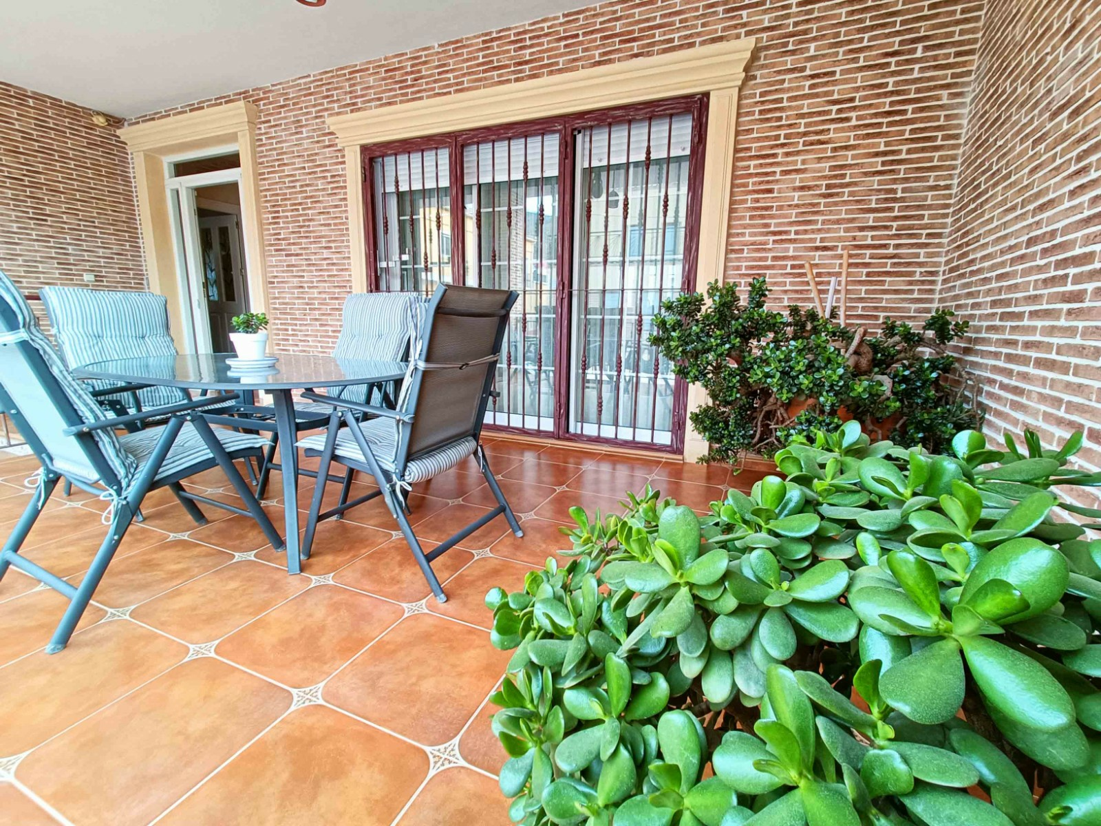 4-bedroom Townhouse In Hondón De Los Frailes, Spain (462 M²)