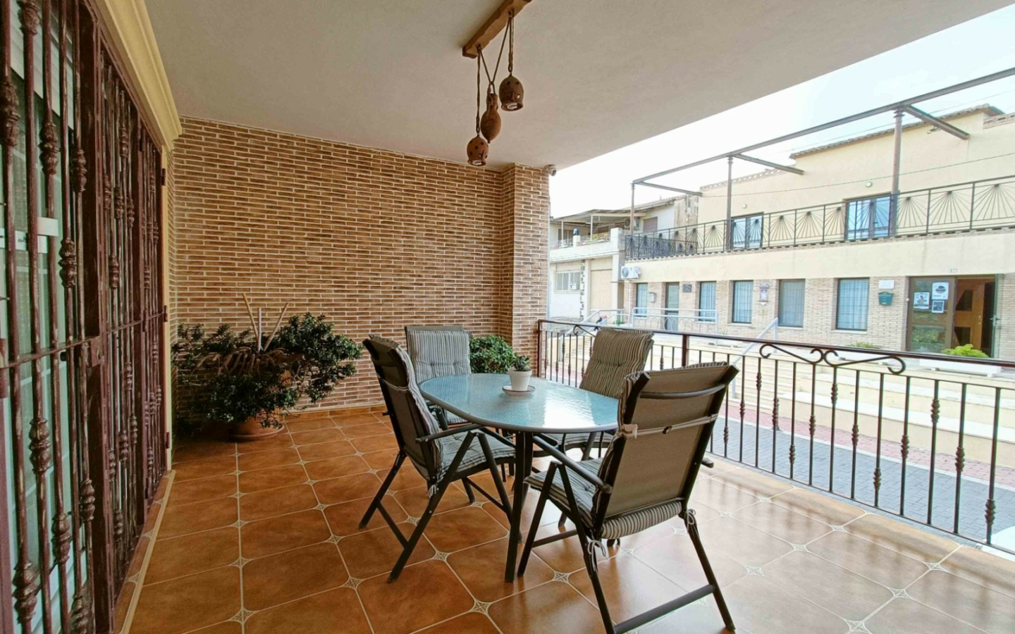 4-bedroom Townhouse In Hondón De Los Frailes, Spain (462 M²)