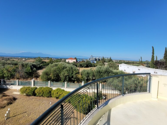 10-bedroom Detached House In Epanomi, Greece (480 M²)