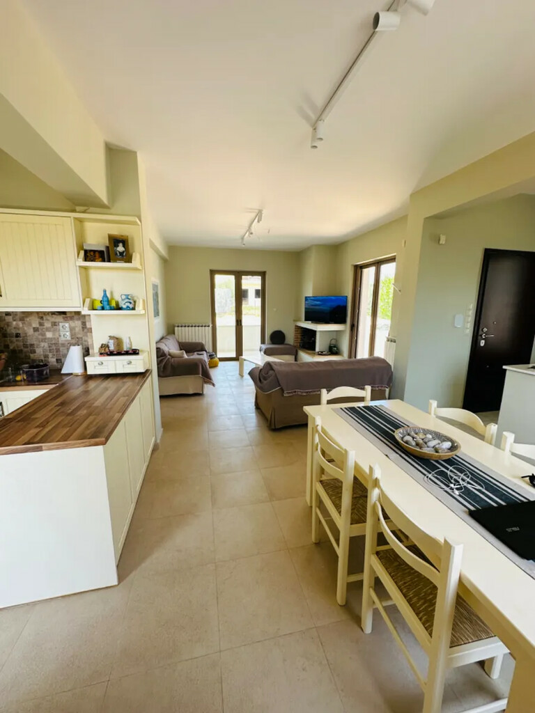5-bedroom Detached House In Akrata, Greece (190 M²)
