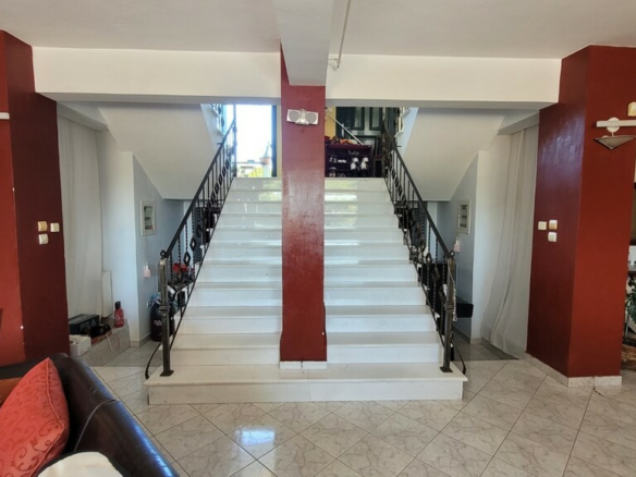 10-bedroom Detached House In Epanomi, Greece (480 M²)